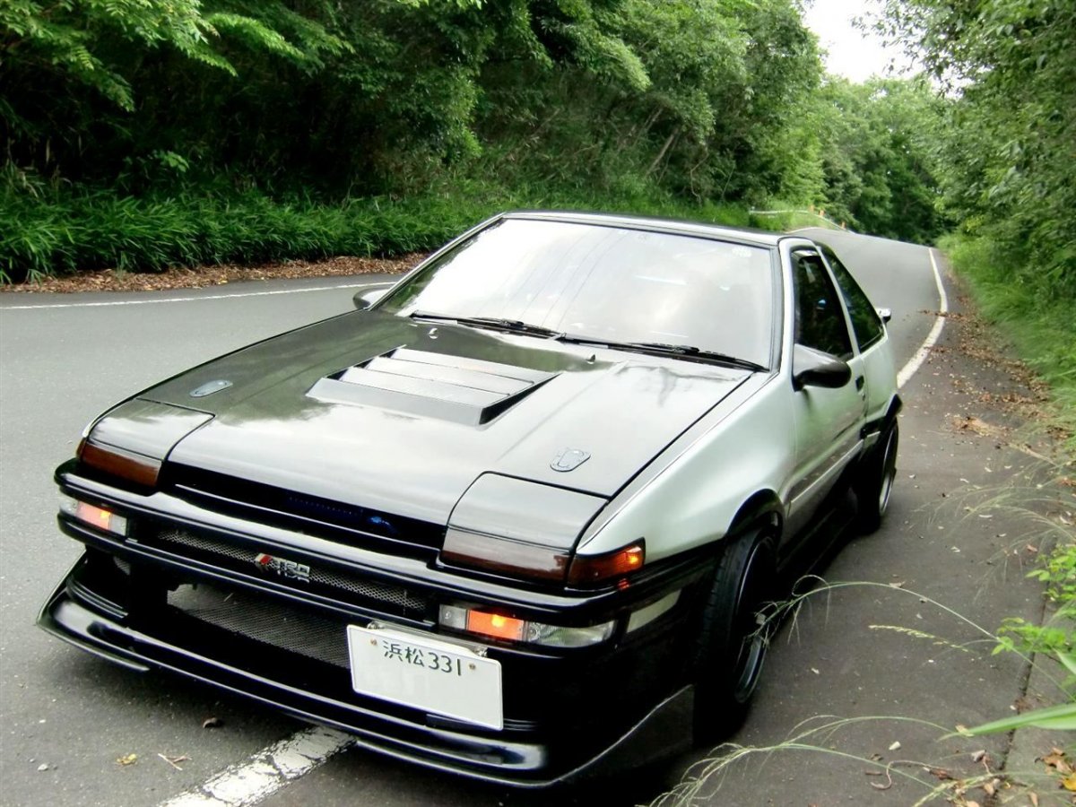 Toyota Corolla Sprinter Trueno ae86