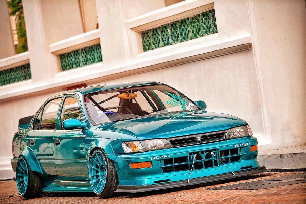 Тойота Королла 100 стенс