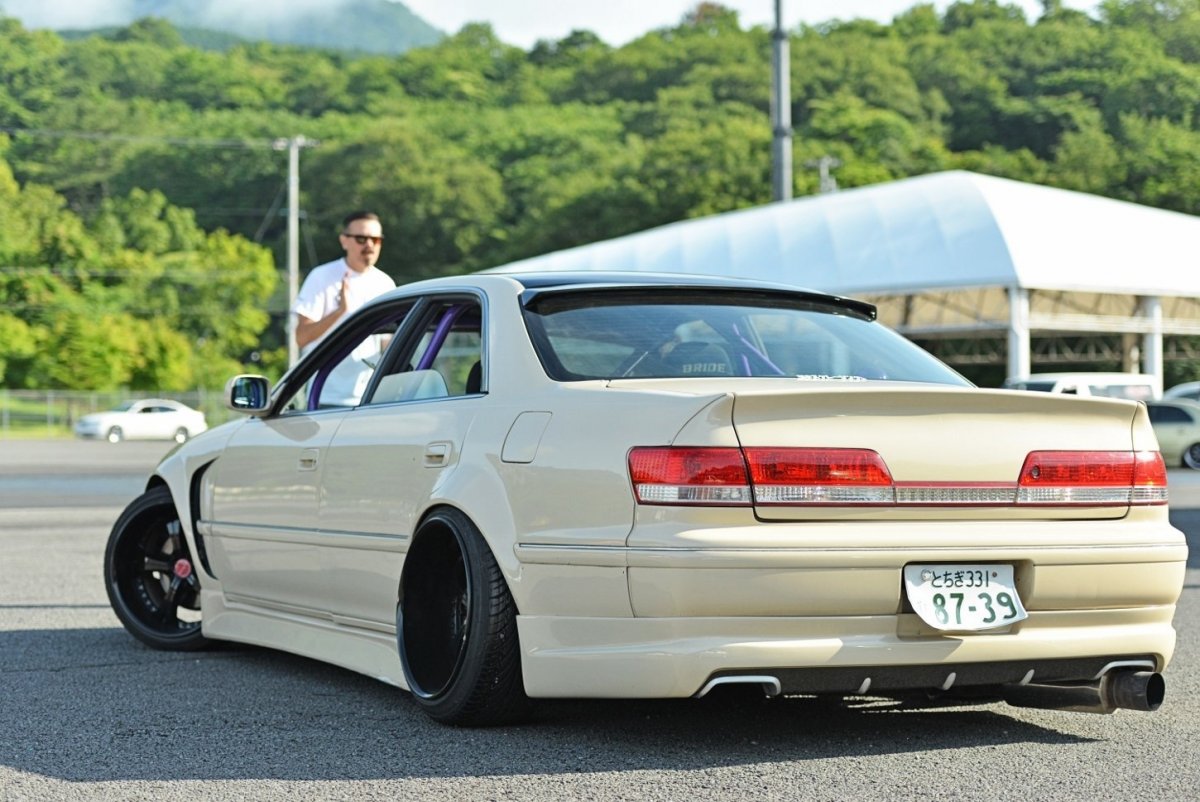 Toyota Mark II 2.0