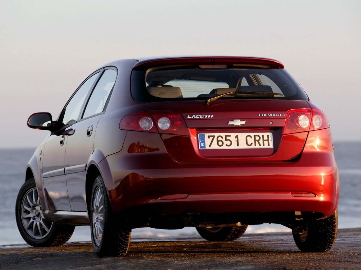 Chevrolet Lacetti 1