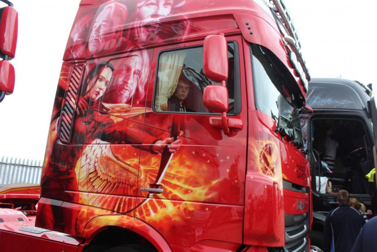 Аэрография на тягачах