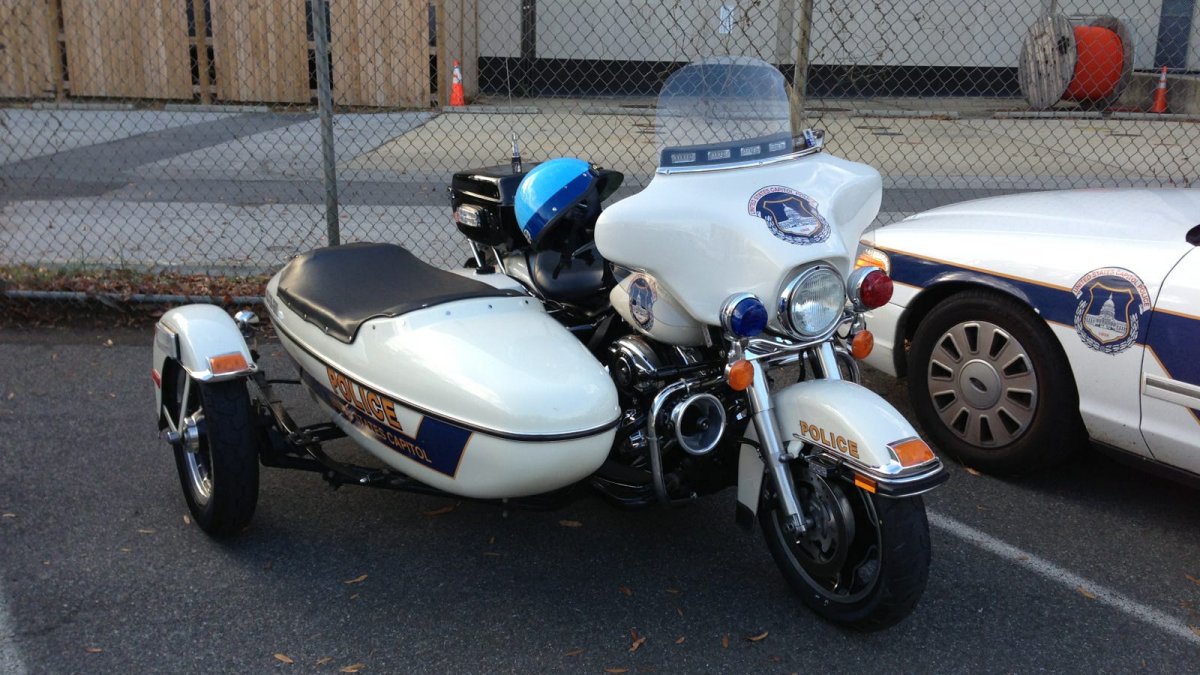 Полицейский мотоцикл Харлей Дэвидсон