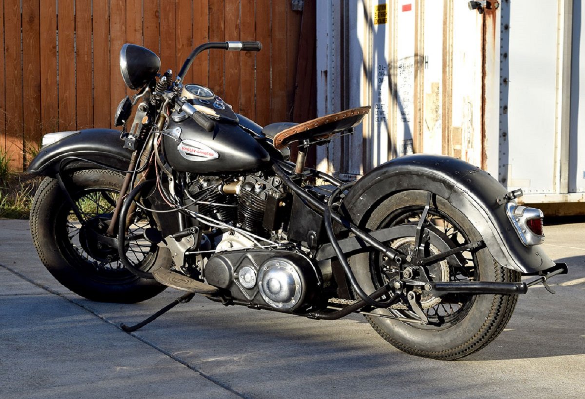 Мотоцикл Харлей Дэвидсон 1952