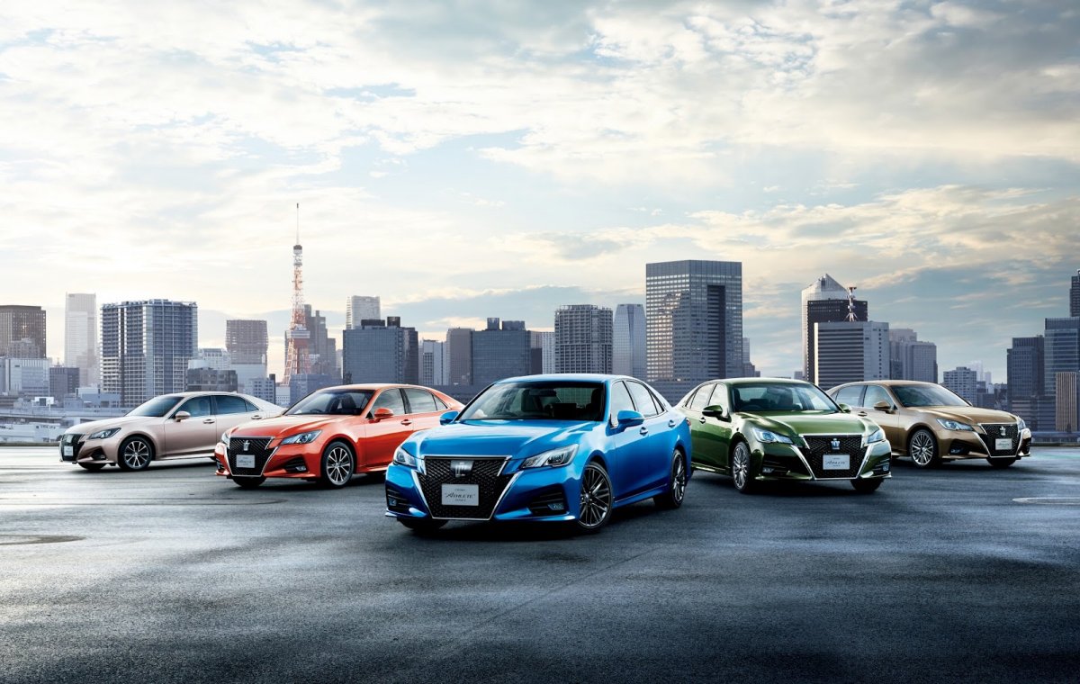 Грузовик и легковушка