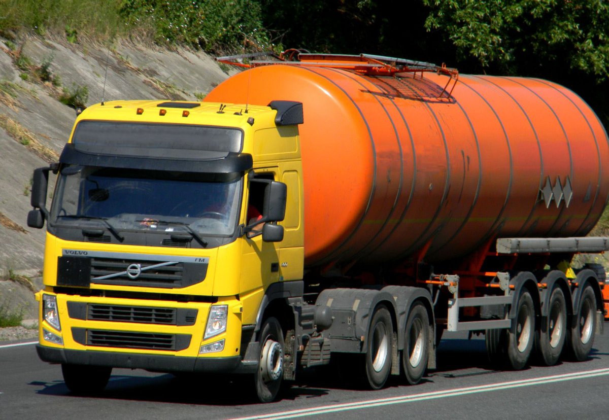 Volvo FH цистерна