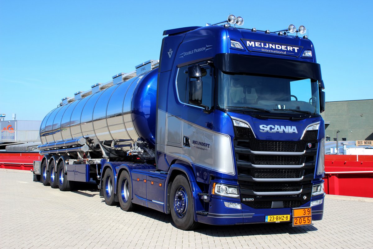 Scania r520