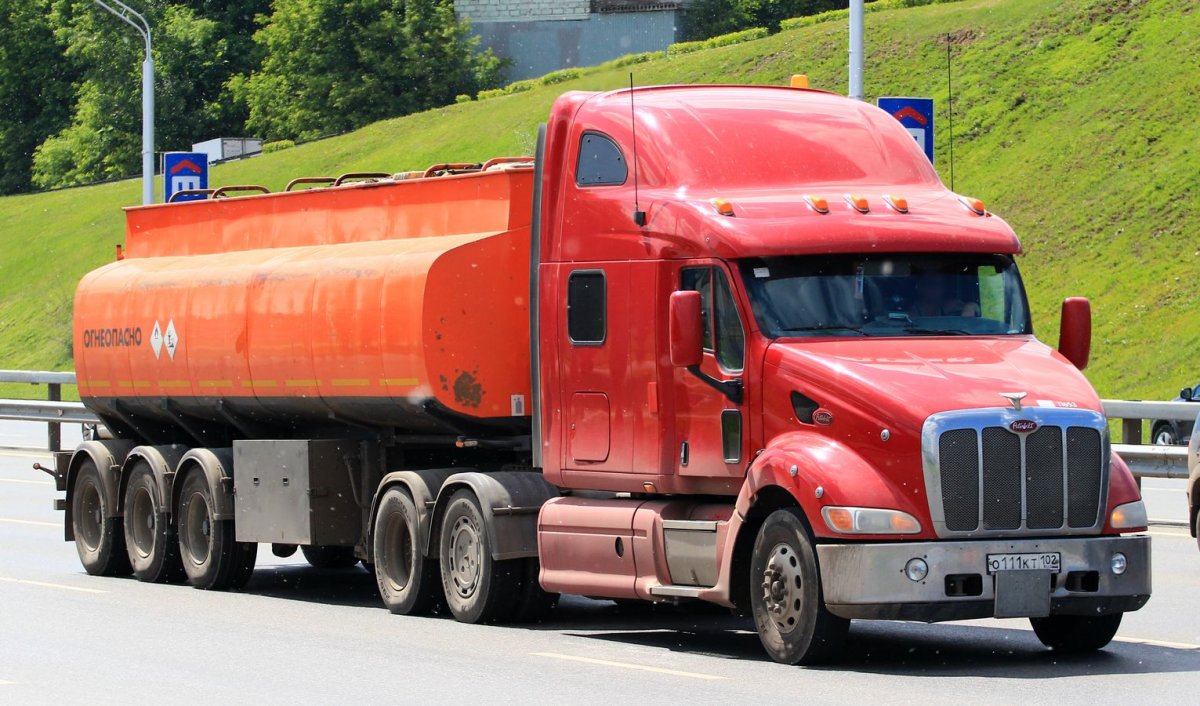 Петербилт 387