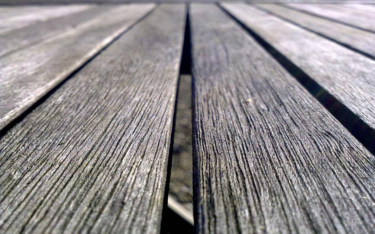 Поверхность стола