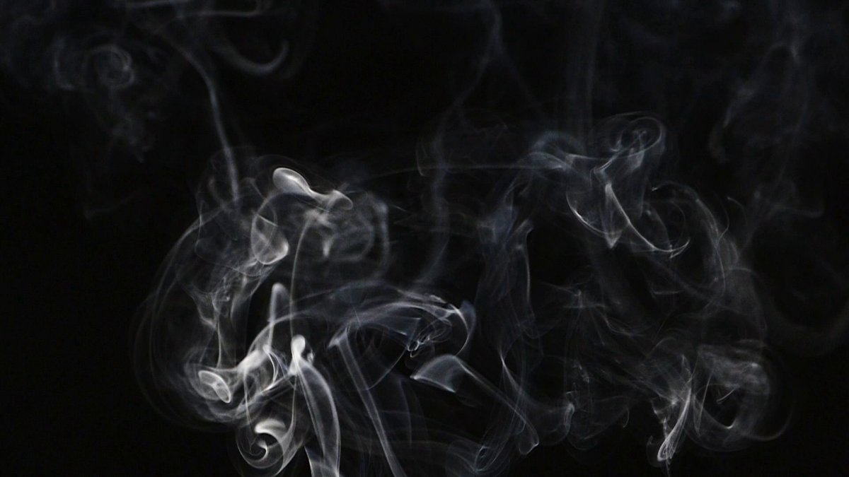 Дымка на черном фоне