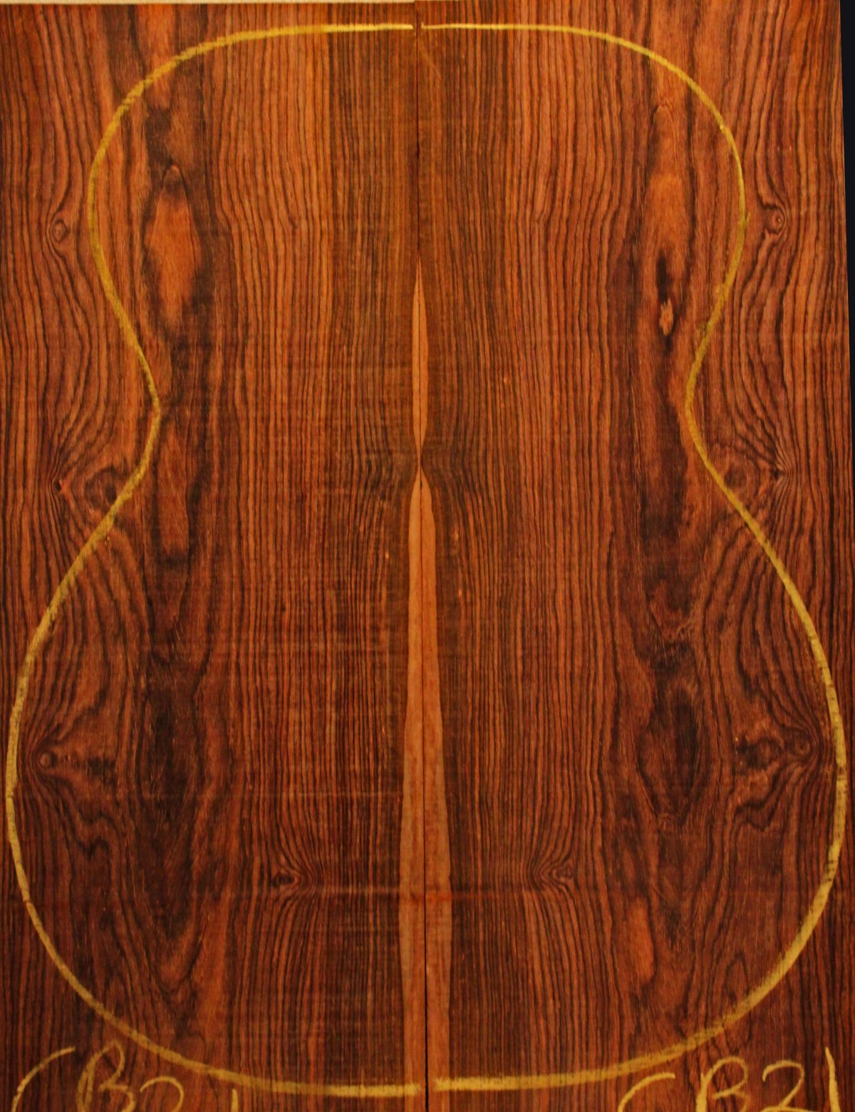 Шпон палисандр Сантос текстура