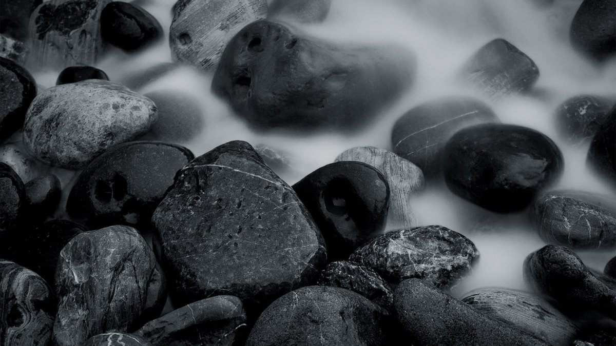 Черный камень фон