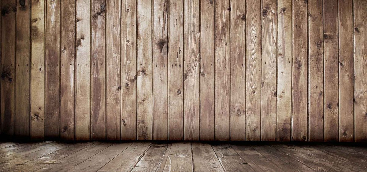 Деревянный пол и стена