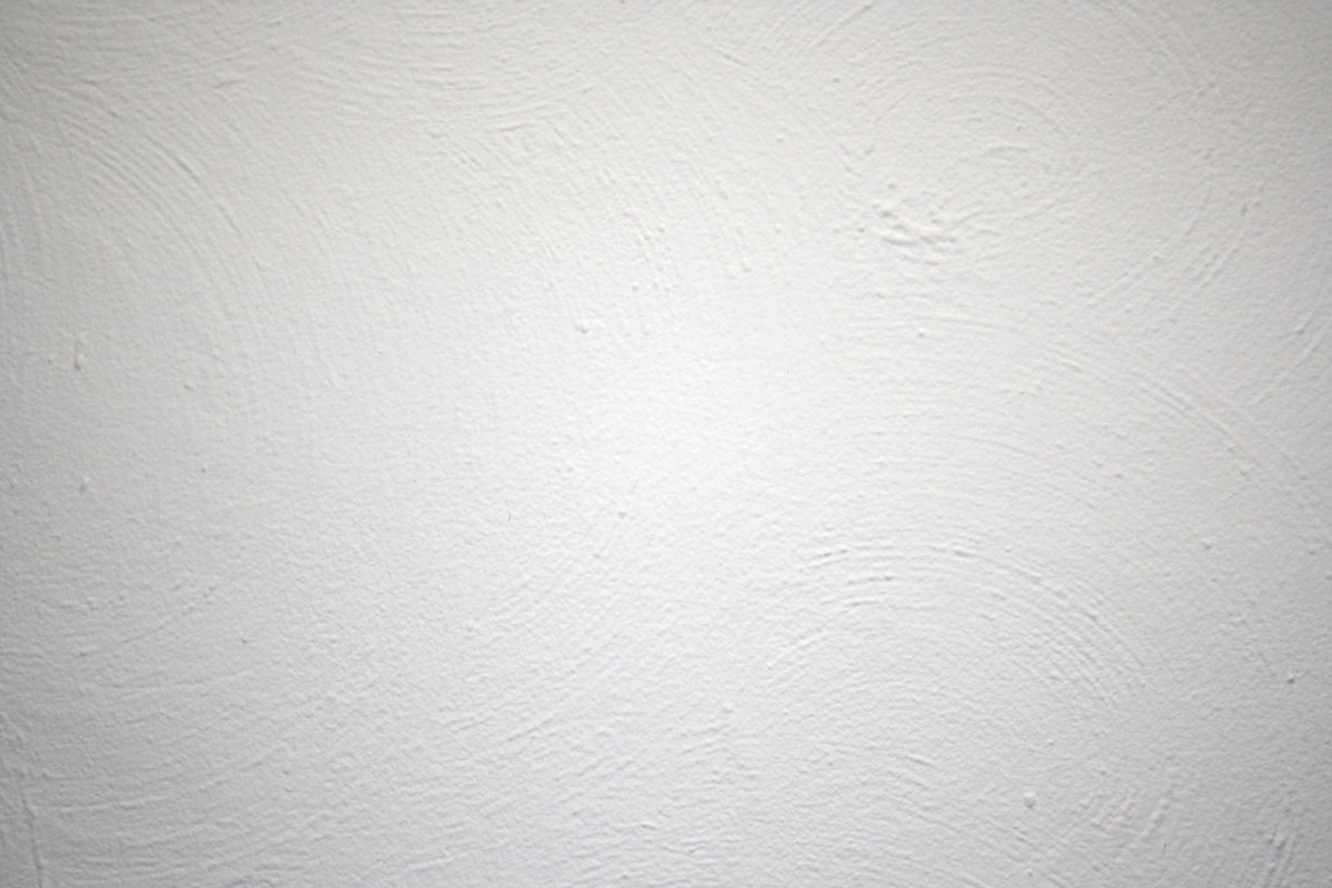 Стена белая штукатурка