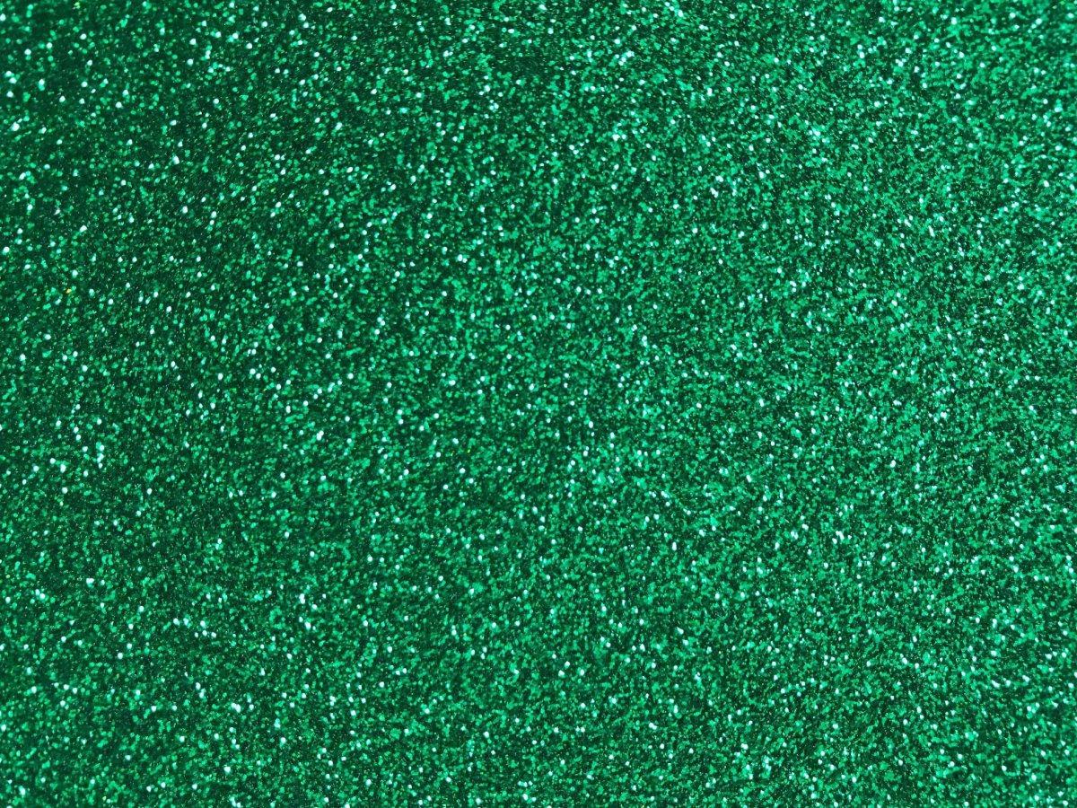 Зеленые блестки