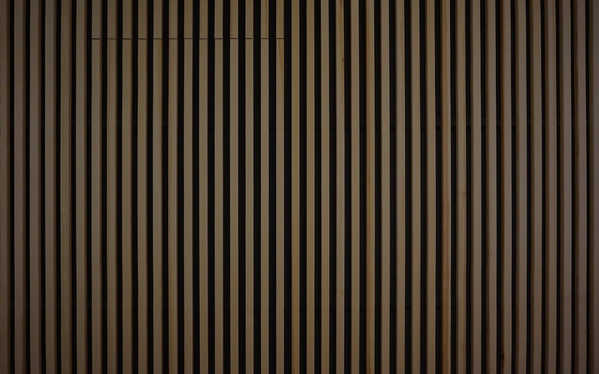 Панно из реек на стену