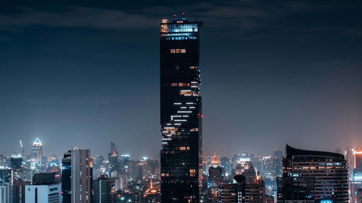 Здания вид снизу