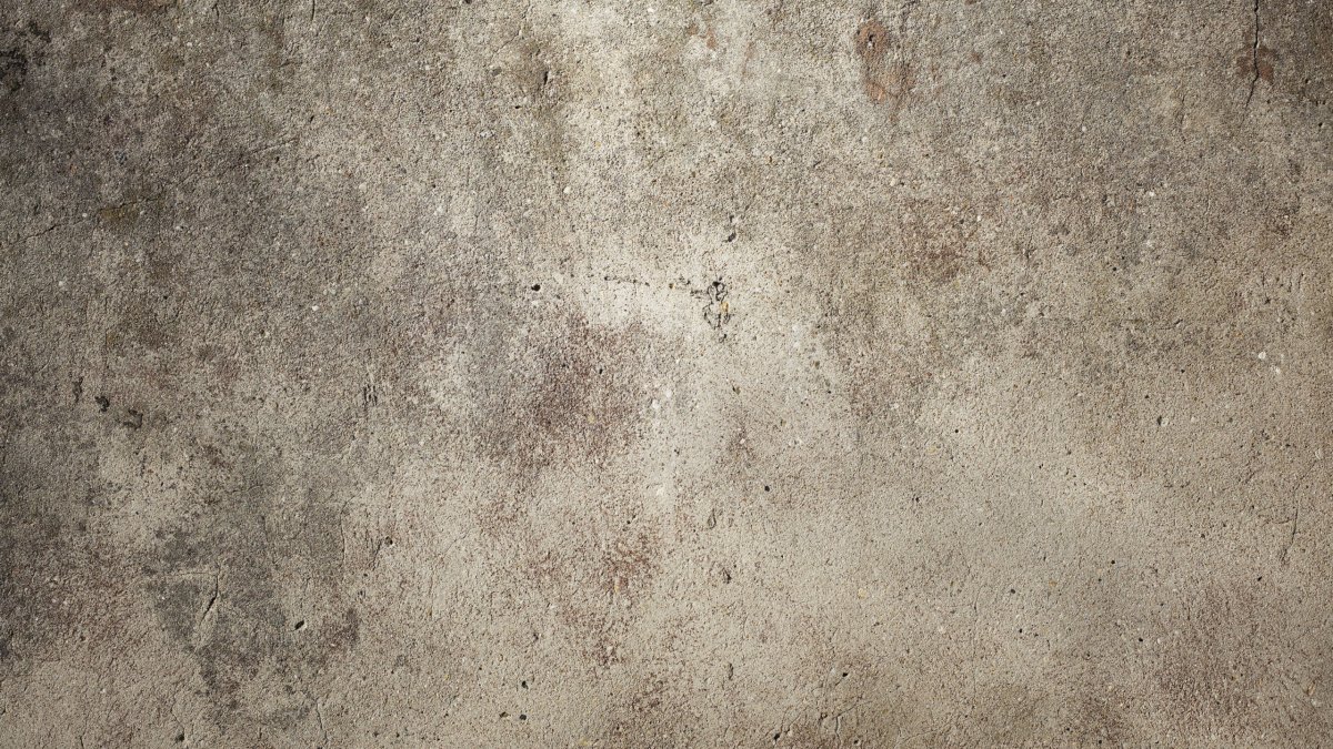 Текст на бетоне