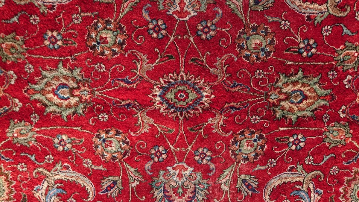 Ковер на стене