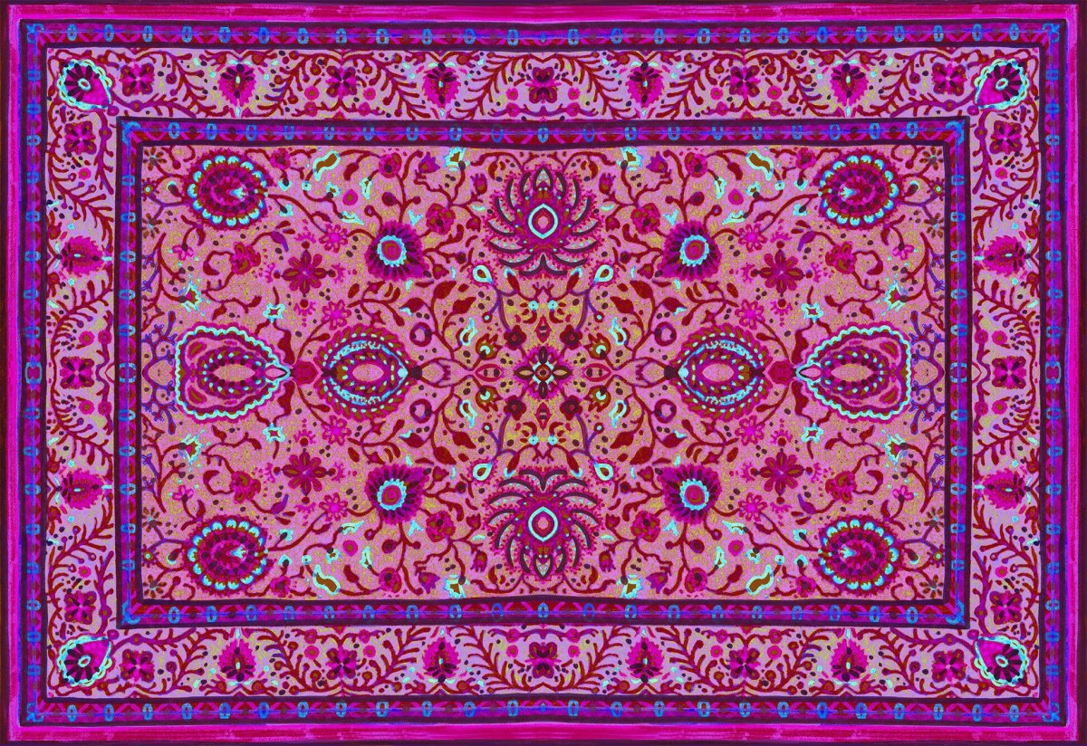 Ковер узорчатый