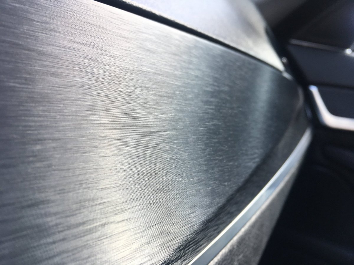 Шлифованный металл e36