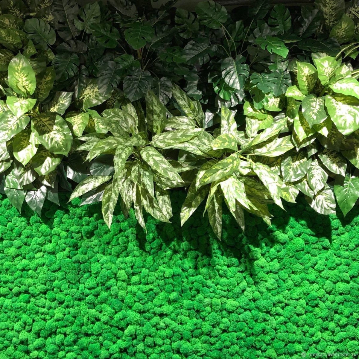 Фитостена из искусственных растений