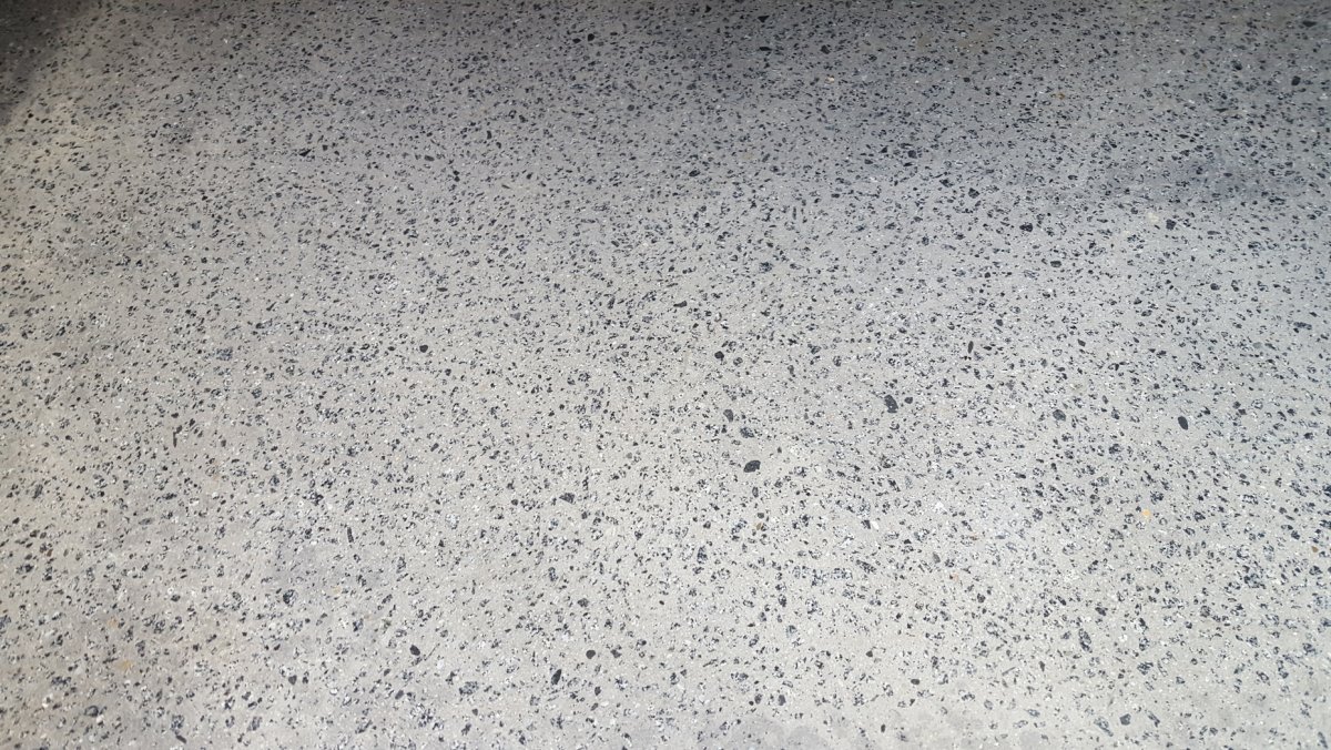 Бетон с вкраплениями