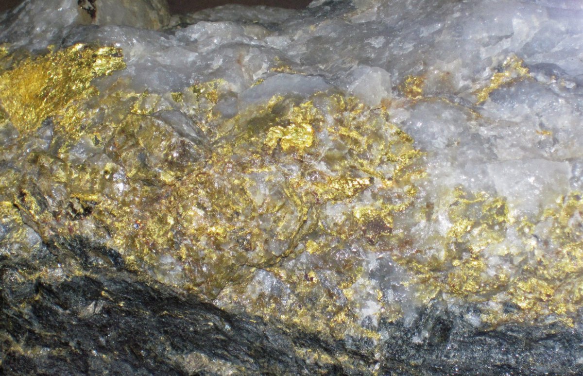 Золотоносные кварцевые жилы