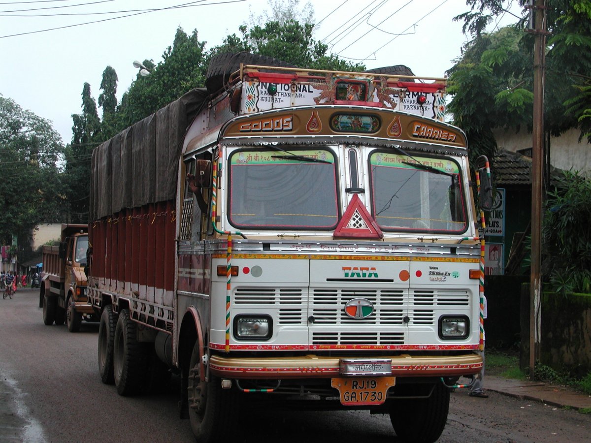 Татра грузовик Индия