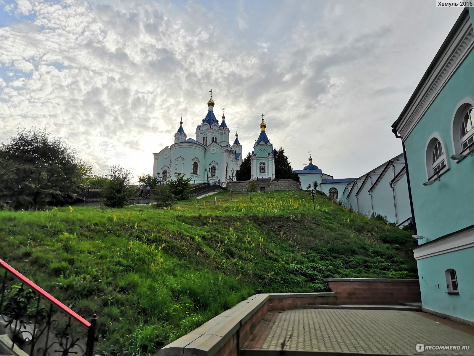 Курско коренной монастырь