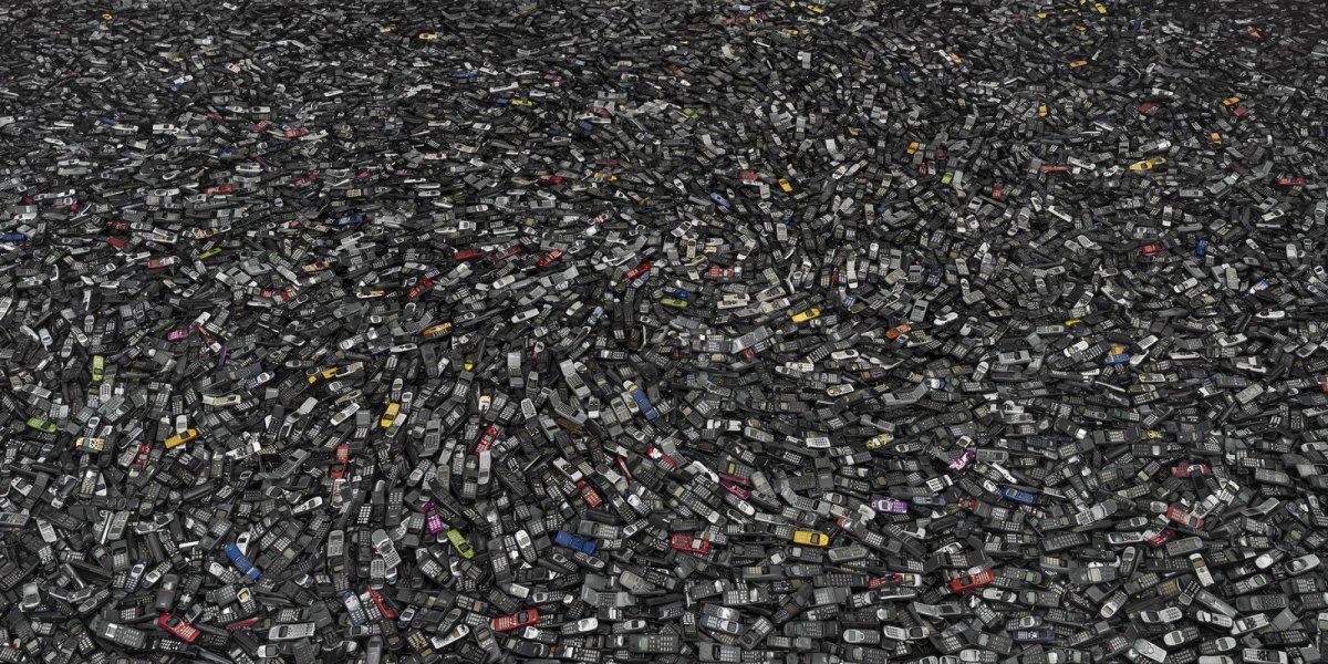 Телефоны из свалки