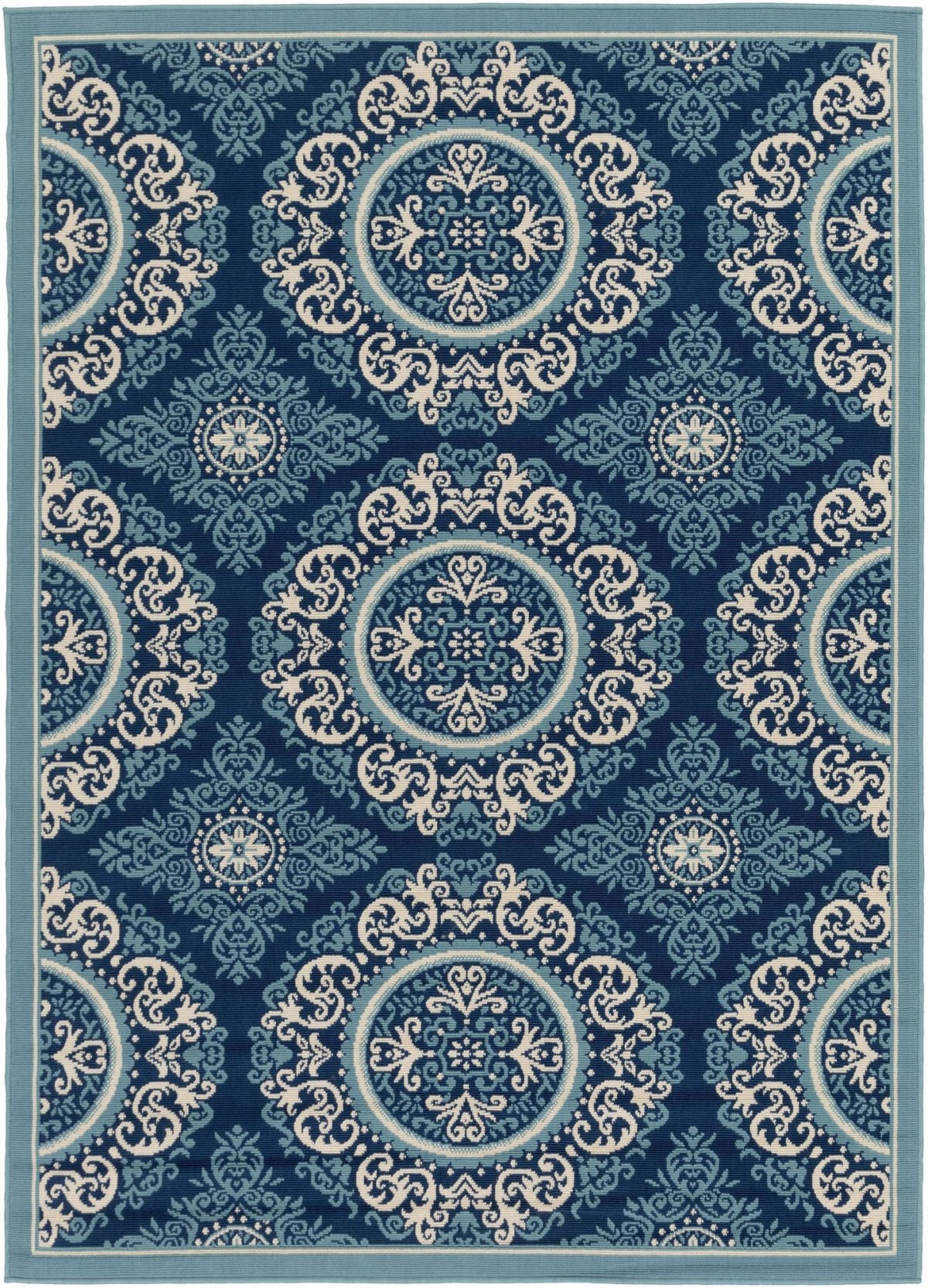 Голубой ковер с узорами