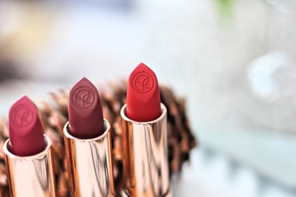 Ив Роше помада 154