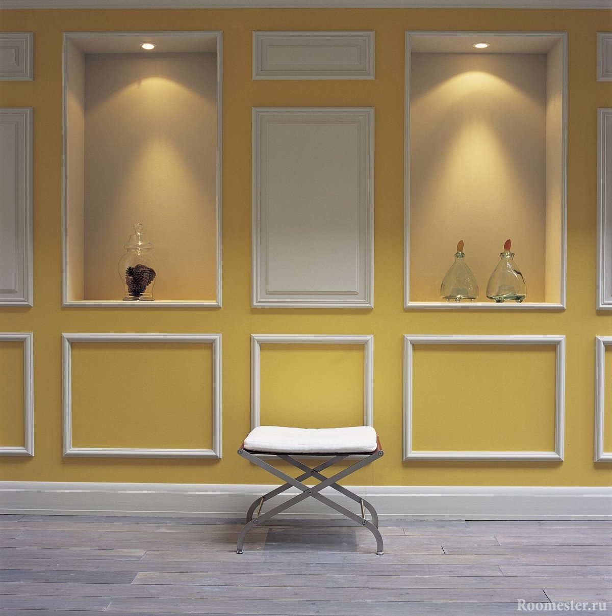 Раскладка молдингов на стене