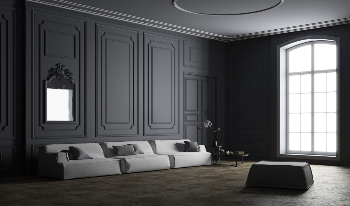 Белая стена с молдингами