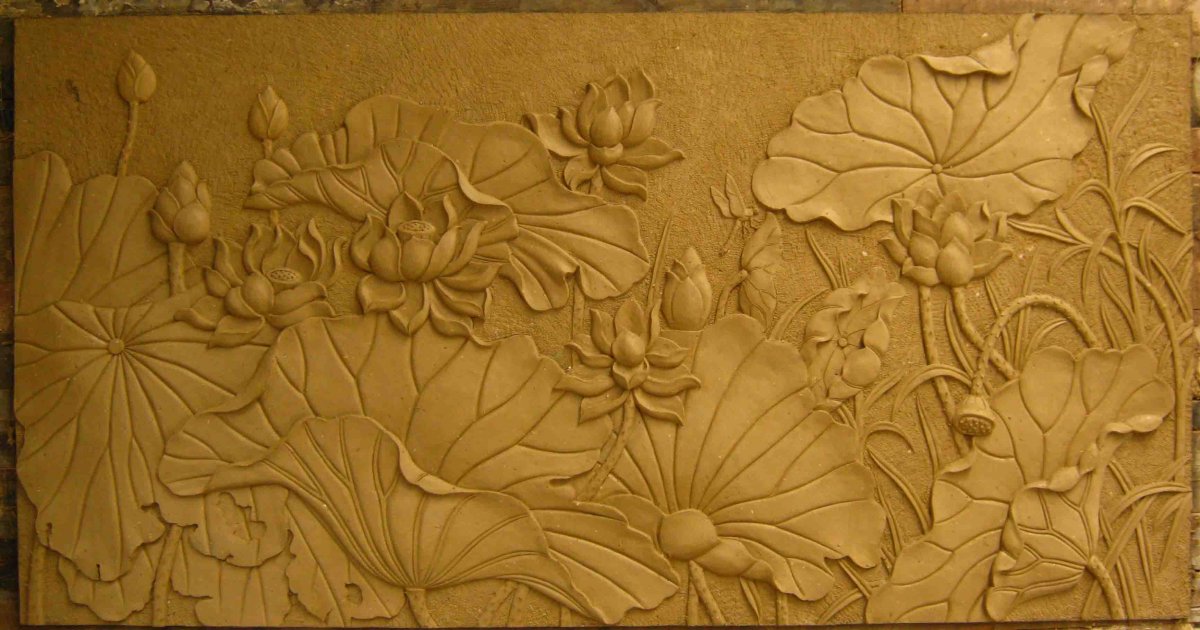 Виноградная лоза барельеф штукатуркой