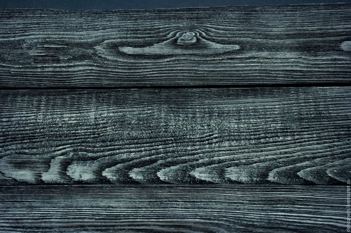 Темная деревянная поверхность