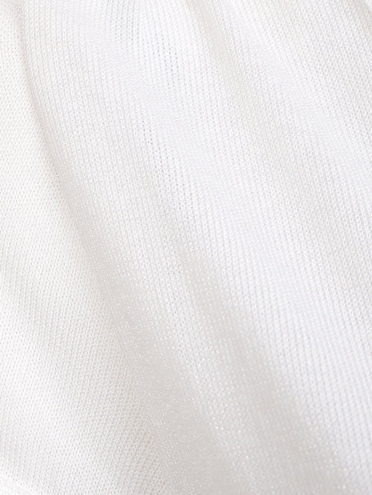 Белая ткань