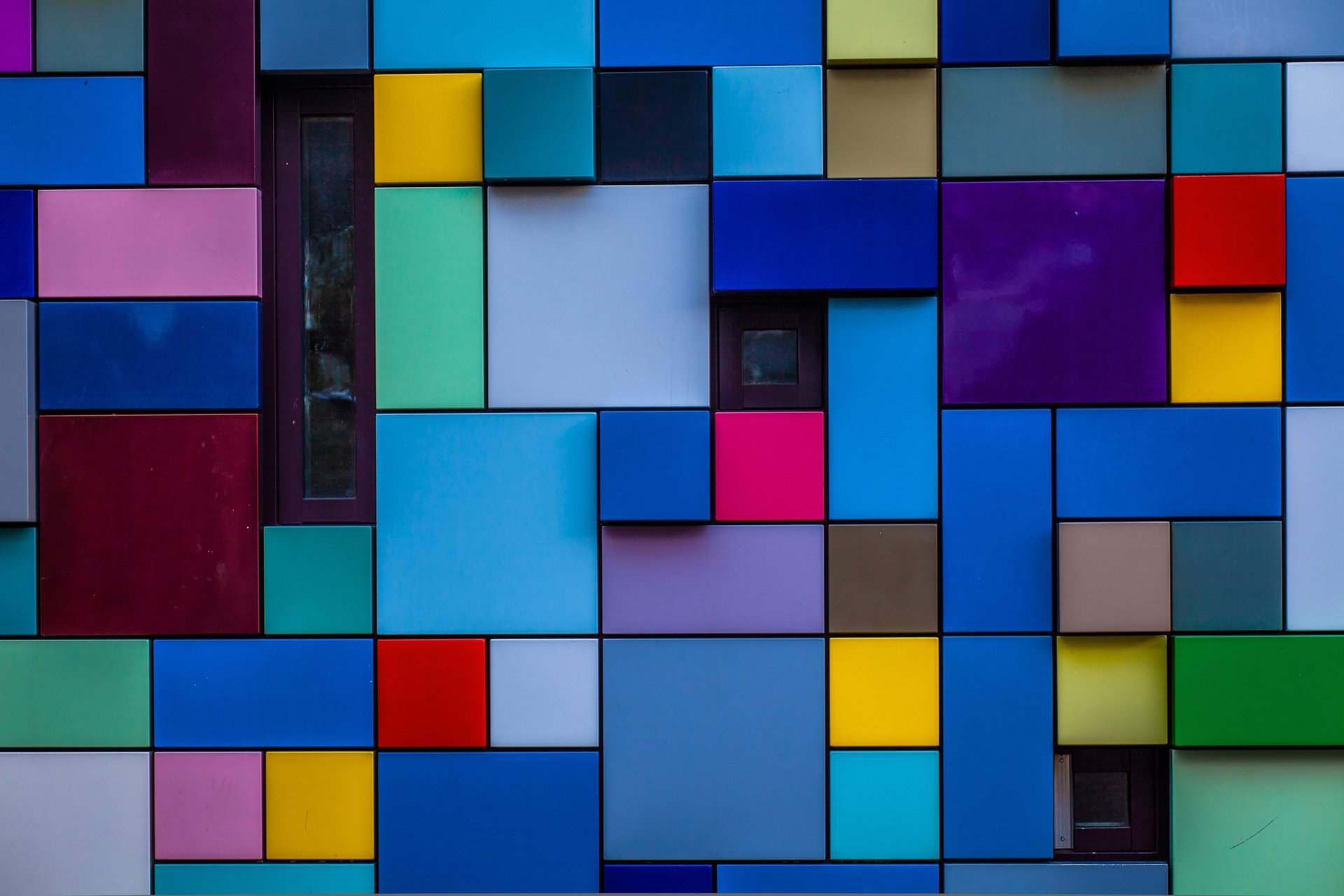 Стена квадратики. Цветные квадраты. Разноцветные квадратики. Кубики цветные. Яркий квадрат.