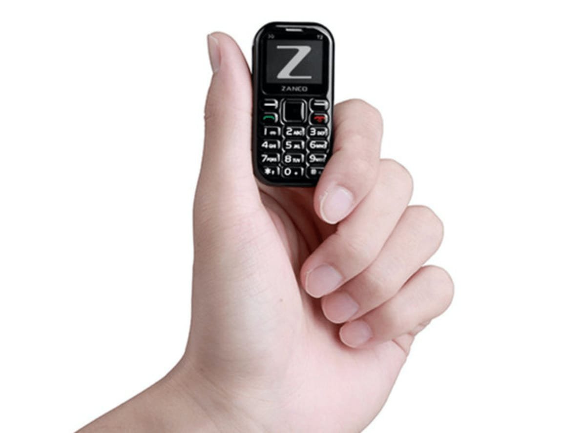 фото самого маленького телефона