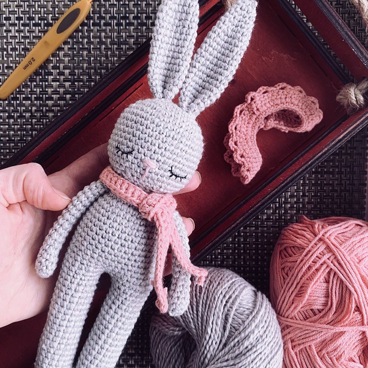 Зайка амигуруми МК