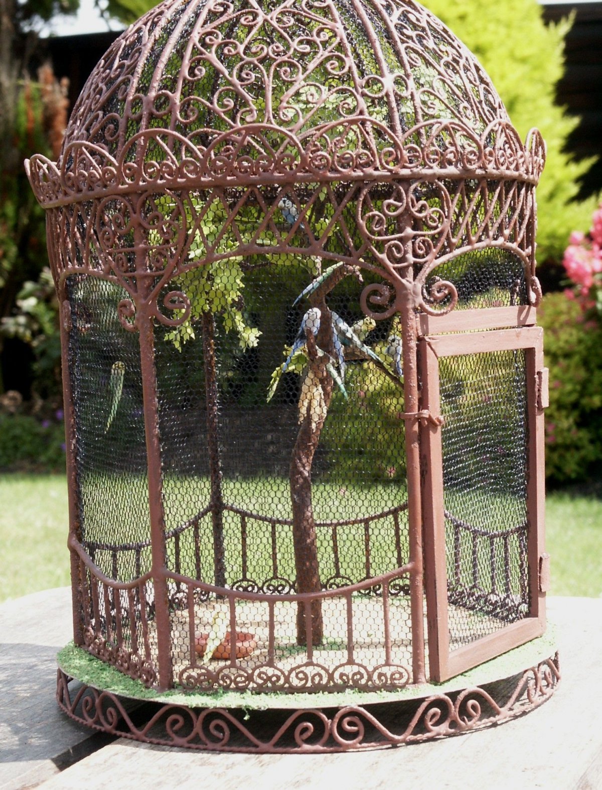 Винтажные клетки для птиц