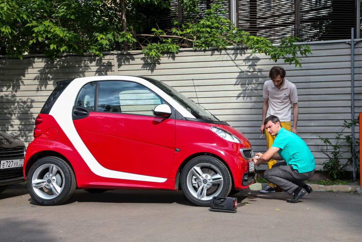 Смарт машина с человеком