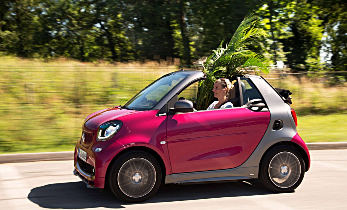 Mercedes Smart Fortwo фиолетовый