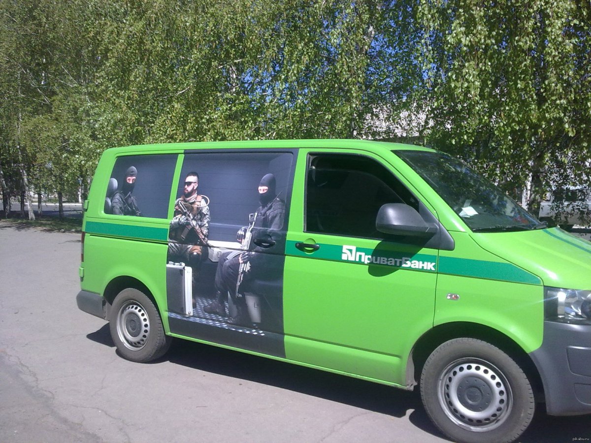 Евгений Бадамшин