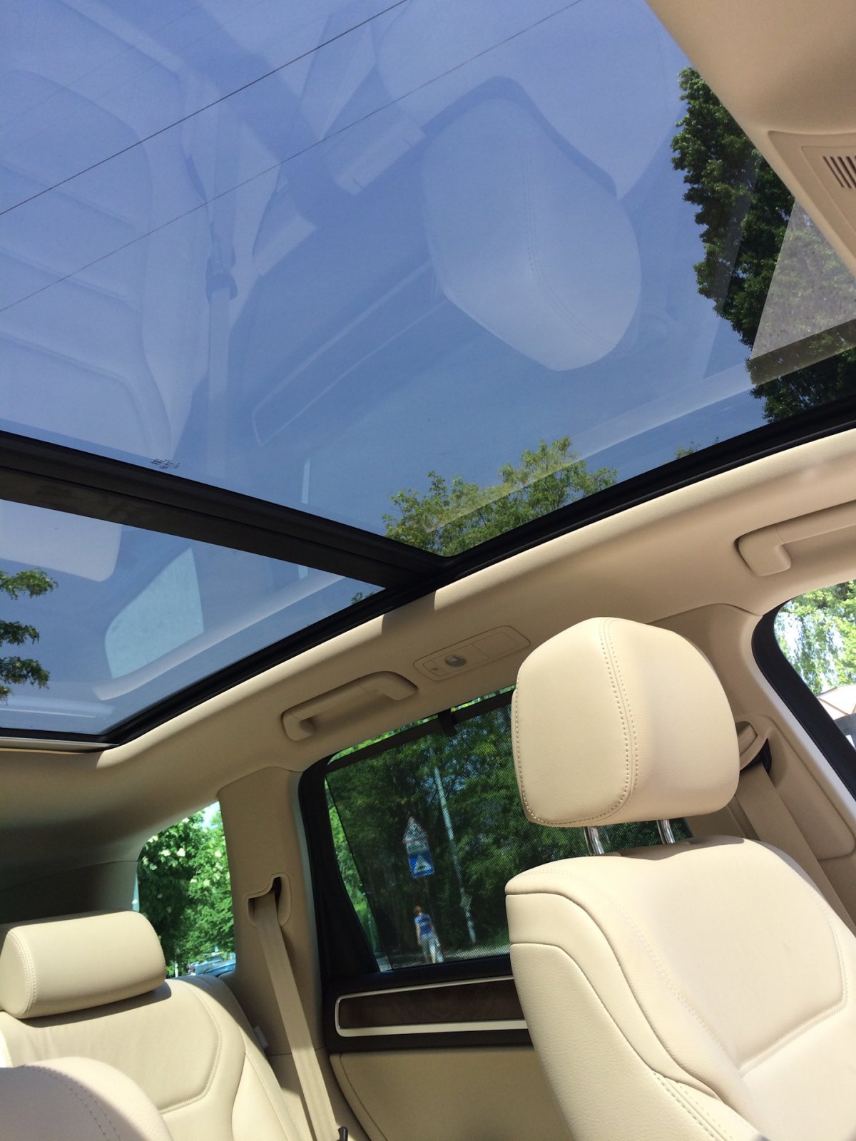 Инфинити qx50 с панорамной крышей