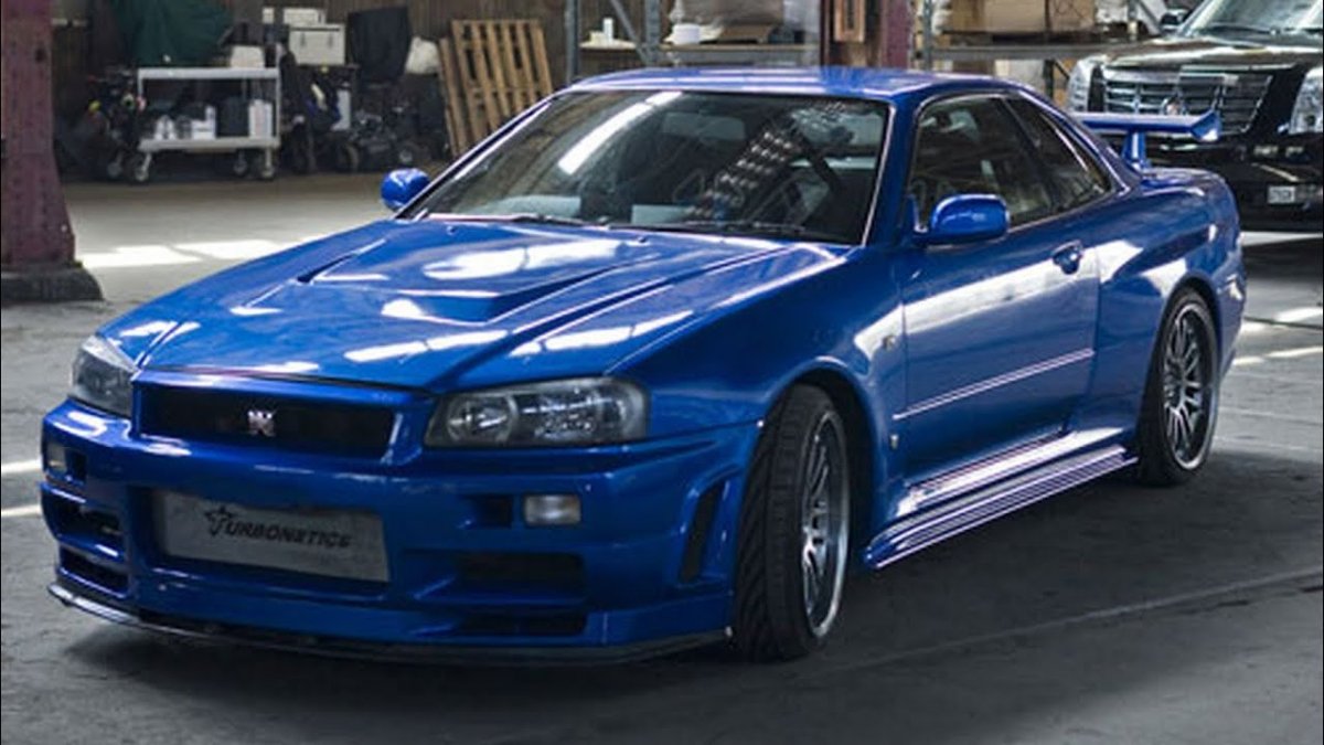 Skyline r34 пола Уокера