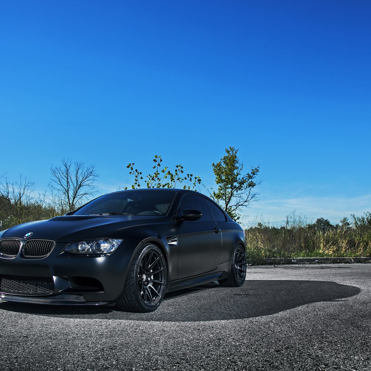 Машина бмв черная матовая