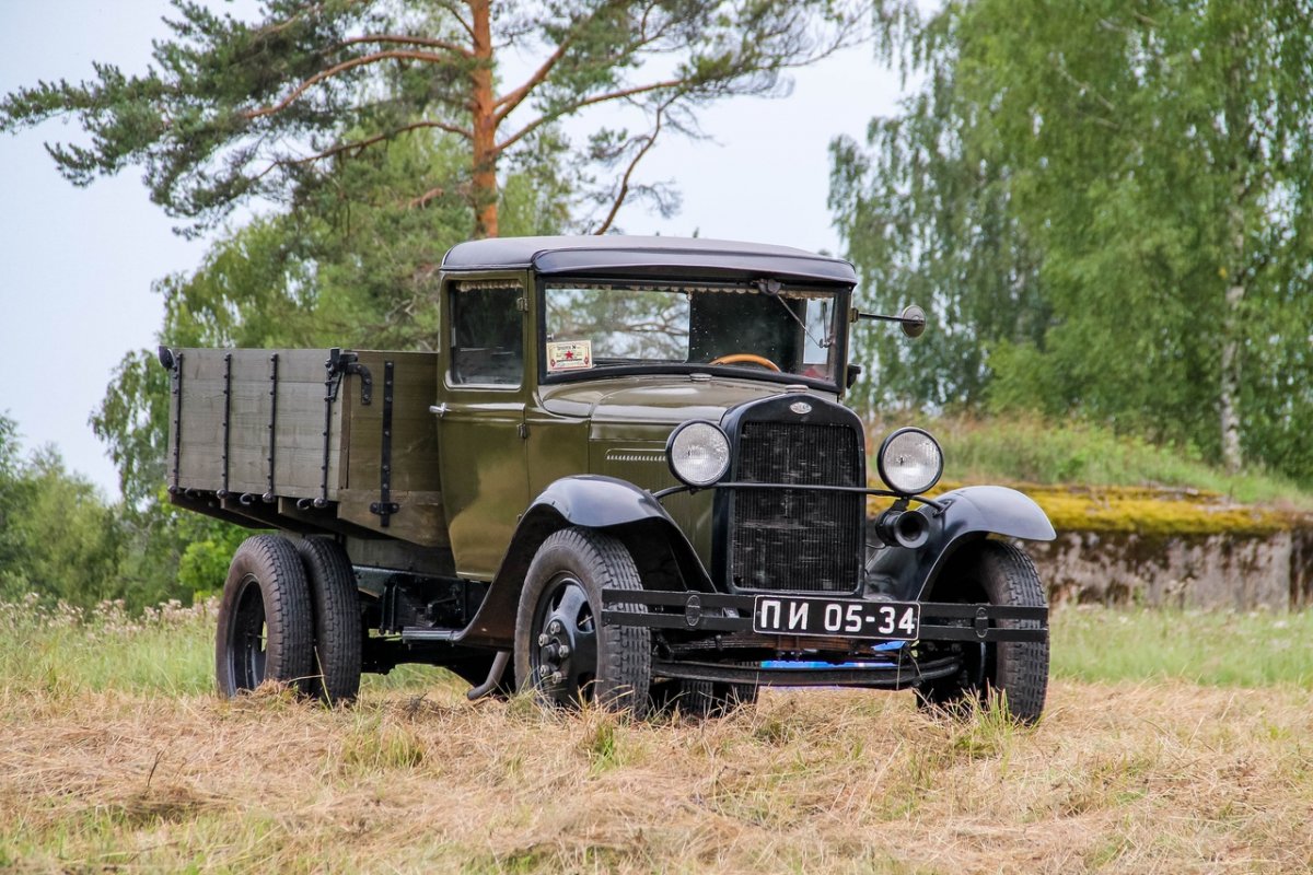 Грузовик полуторка ГАЗ-АА