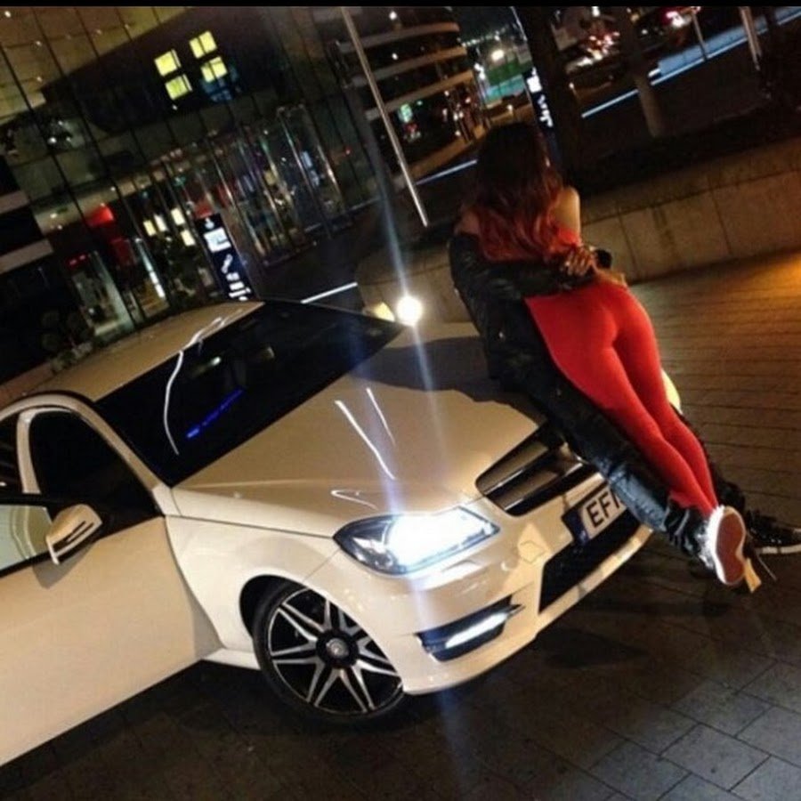 Цвет черно с белым автомобили в Новосибирске