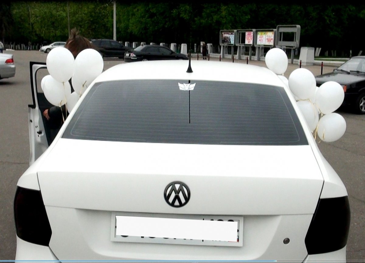 Фольксваген поло белый матовый